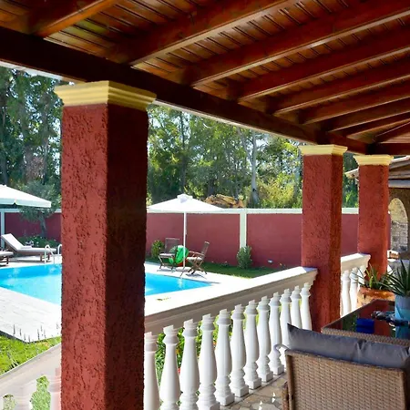 Pavlos Sofia Villa Halikounas